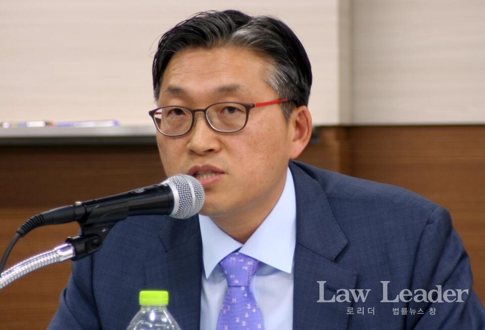 김영기 서울중앙지법 판사
