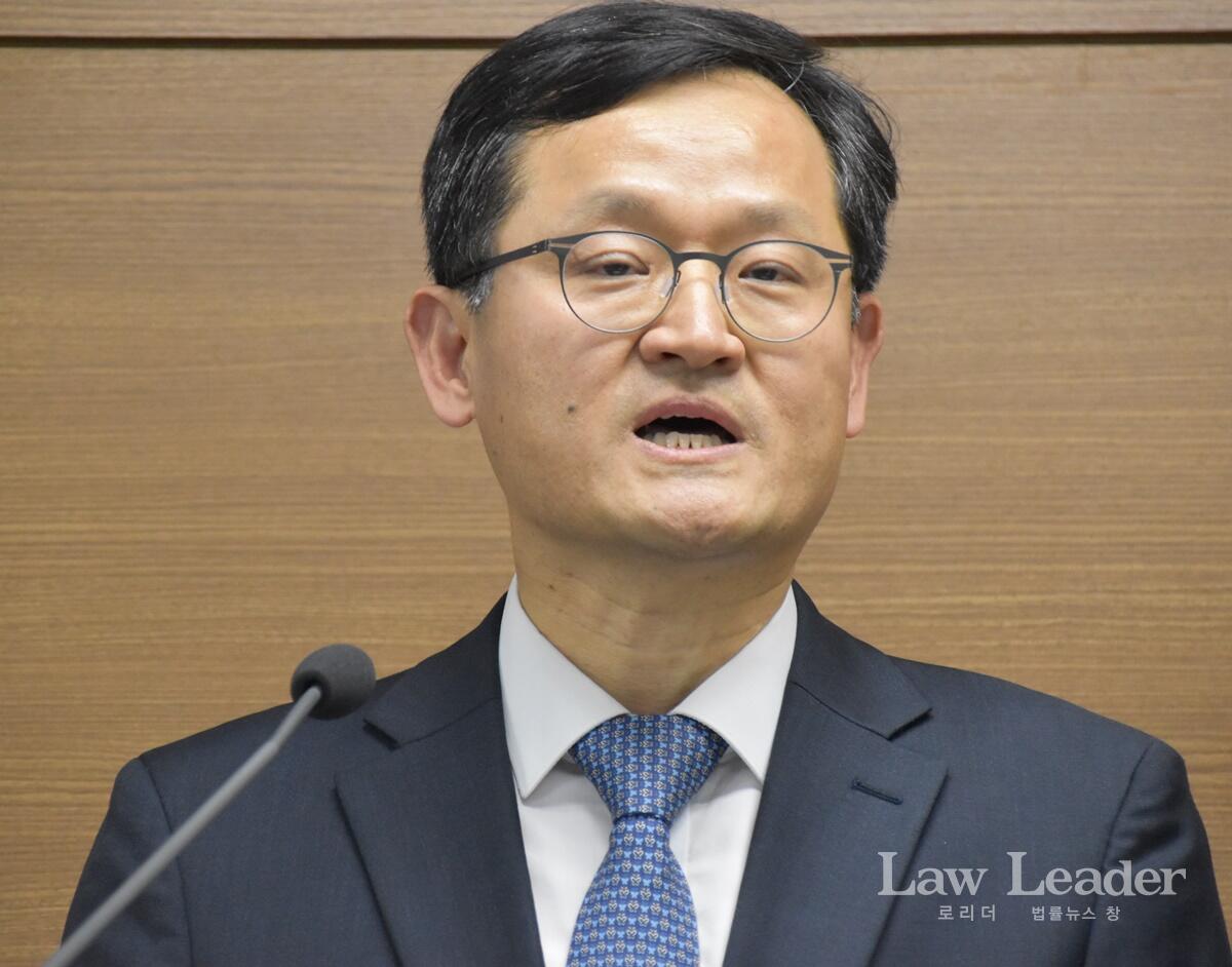 김계홍 한국법제연구원장