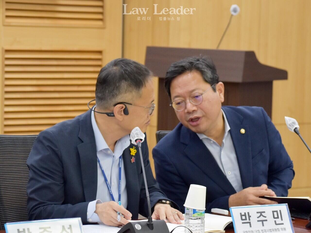 박주민ㆍ김승원 더불어민주당 국회의원