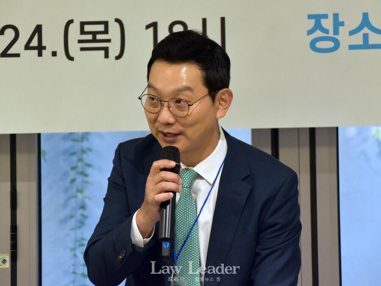 김배년 변호사