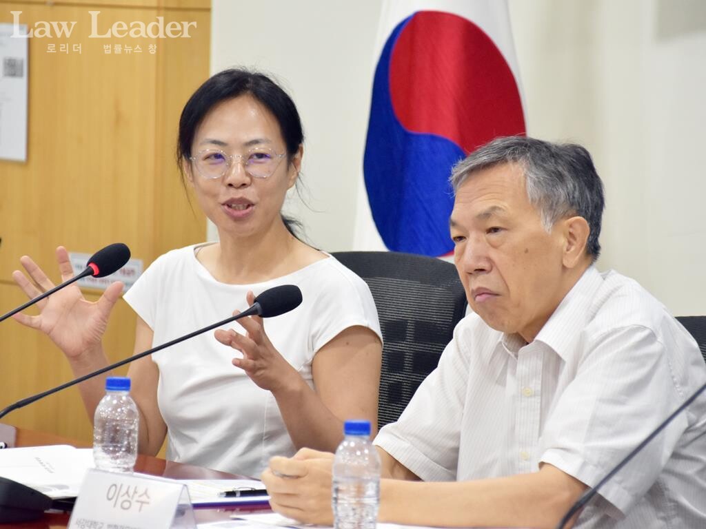 류미경 민주노총 국제국장, 이상수 서강대 법전원 교수
