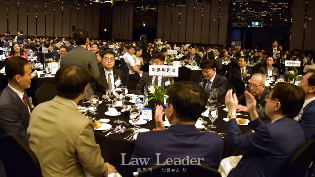 서울지방변호사회 자문위원석