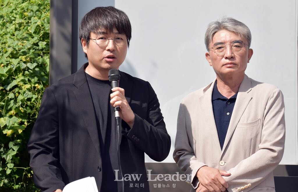 김주호 참여연대 민생경제팀장과 김득의 금융정의연대 대표