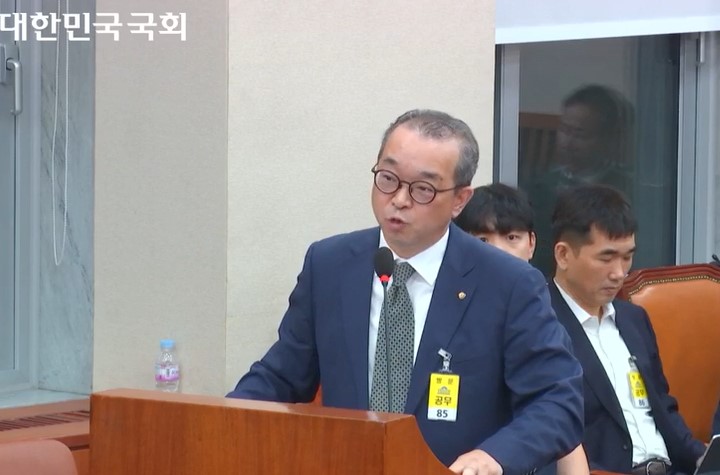 정인섭 한화오션 거제사업장 사장  / 사진=국회방송 화면 캡처