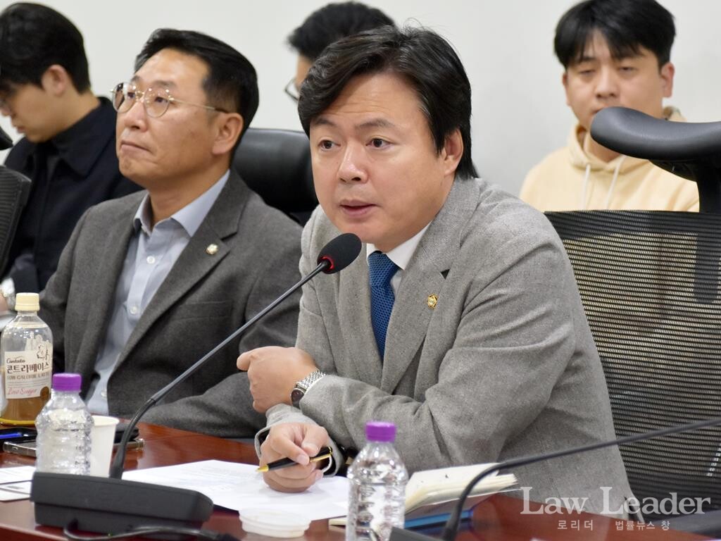 김영환ㆍ김현정 더불어민주당 국회의원