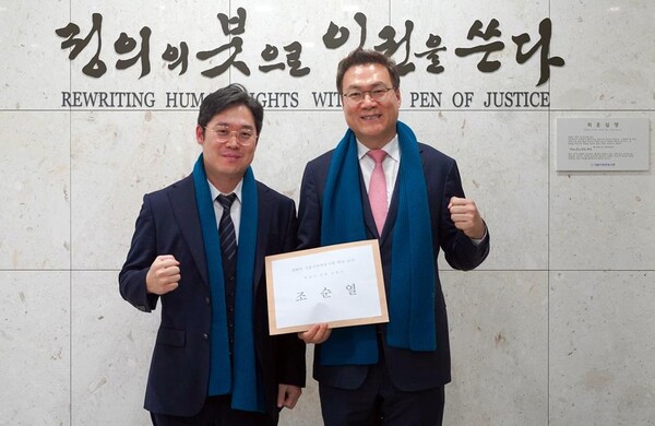 대한변호사협회장 후보 김정욱 변호사와 서울지방변호사회장 후보 조순열 변호사(우)