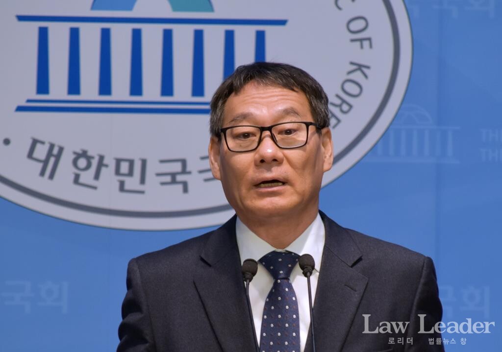 전성인 홍익대학교 경제학부 교수