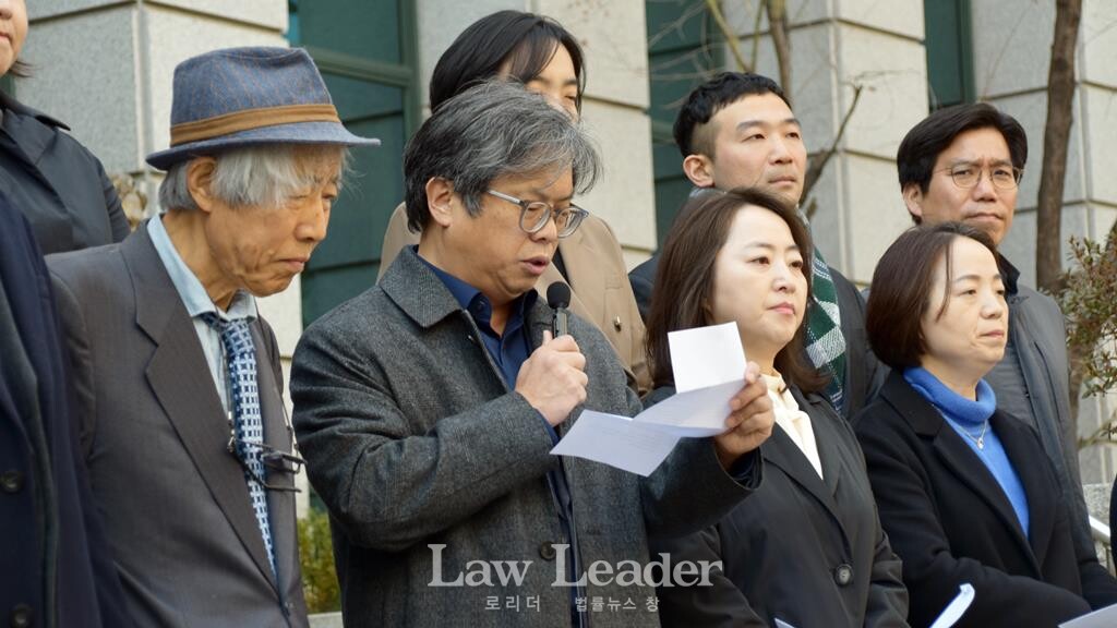 윤영환 변호사(전 서울지방변호사회 인권위원장)