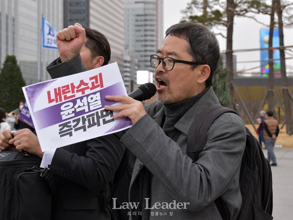 민주사회를 위한 변호사모임 윤복남 회장