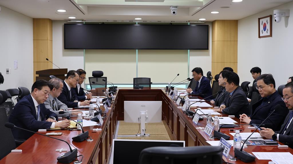 더불어민주당 노동존중실천단ㆍ을지로위원회-한화오션 사회적 대화 협의(사진=더불어민주당)