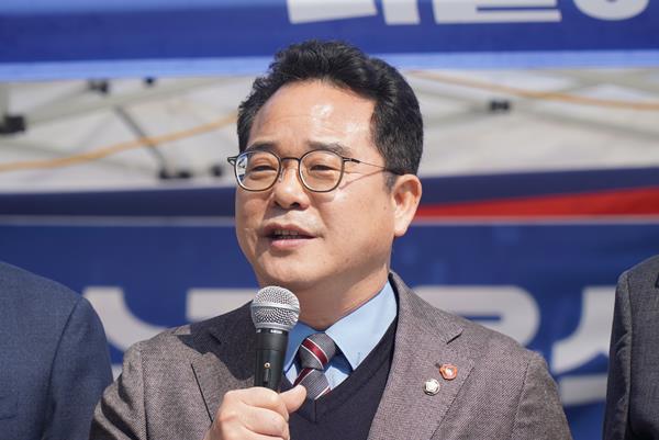 모두 발언하는 민병덕 더불어민주당 국회의원