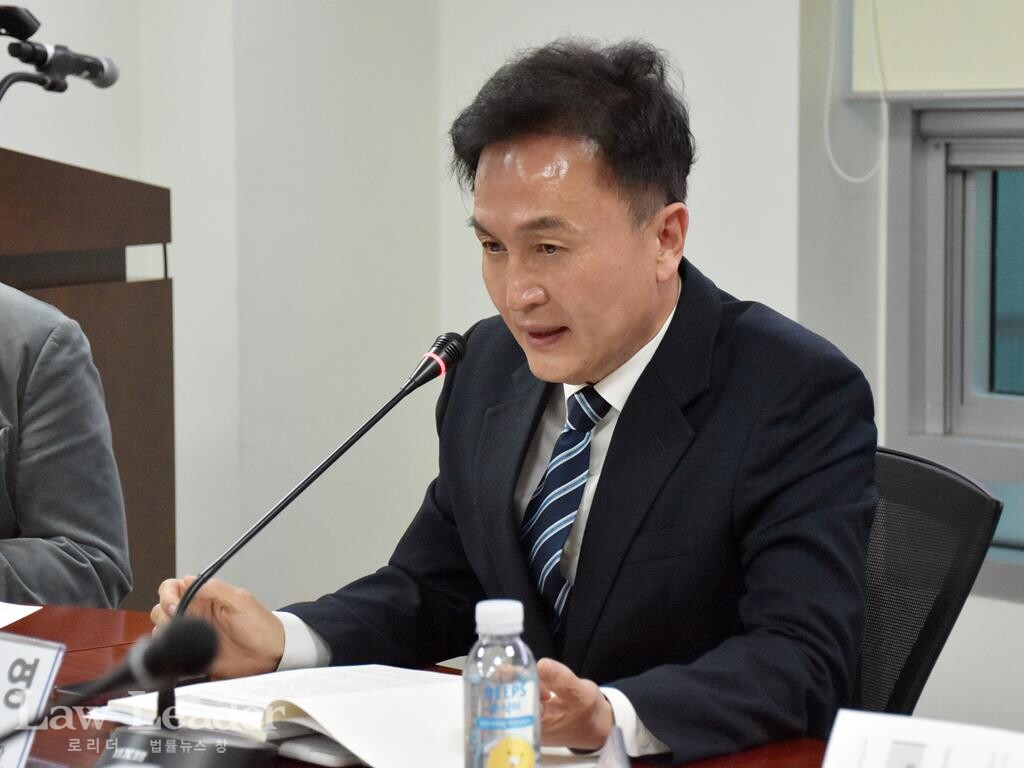 류삼영 전 경찰 총경(현 더불어민주당 동작을 지역위원장)