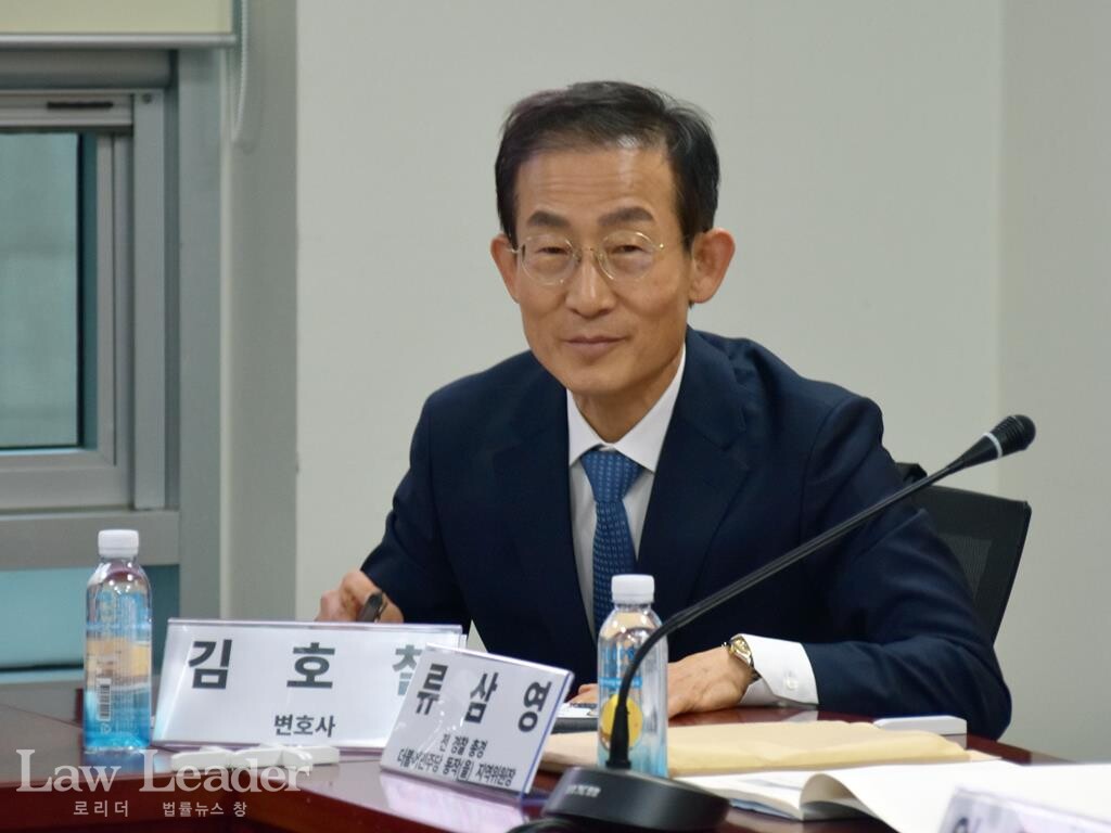 김호철 변호사(전 국가경찰위원장)