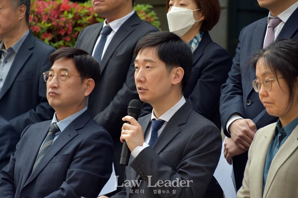 김규현 변호사가 발언하고 있다.