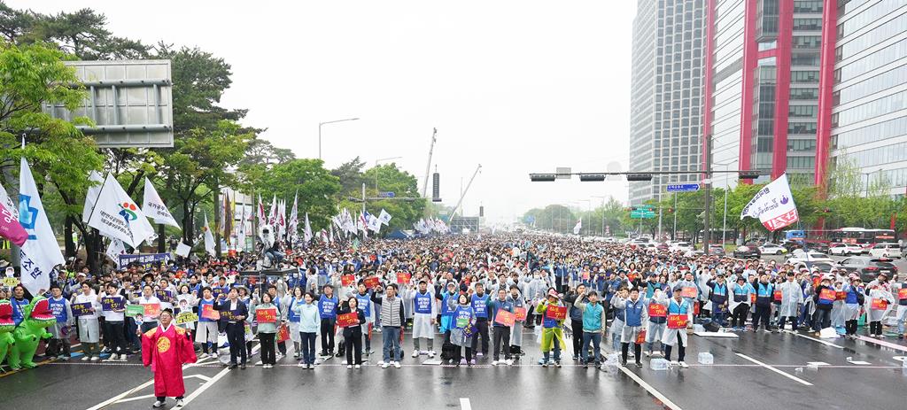  ‘공무원 기본권ㆍ생존권 쟁취 공무원총력투쟁대회’ / 사진=공노총