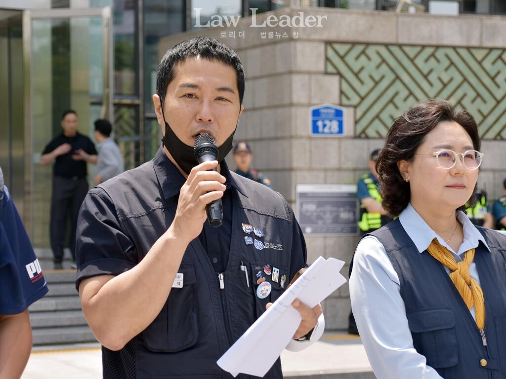설정석 금속노조 서울지부 부지부장(전 LG전자지회장), 김혜정 민주노총 서울본부 수석부본부장
