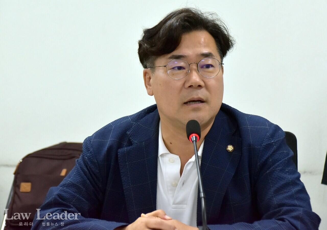 더불어민주당 검찰독재정치탄압대책위원회 공동위원장인 박찬대 국회의원