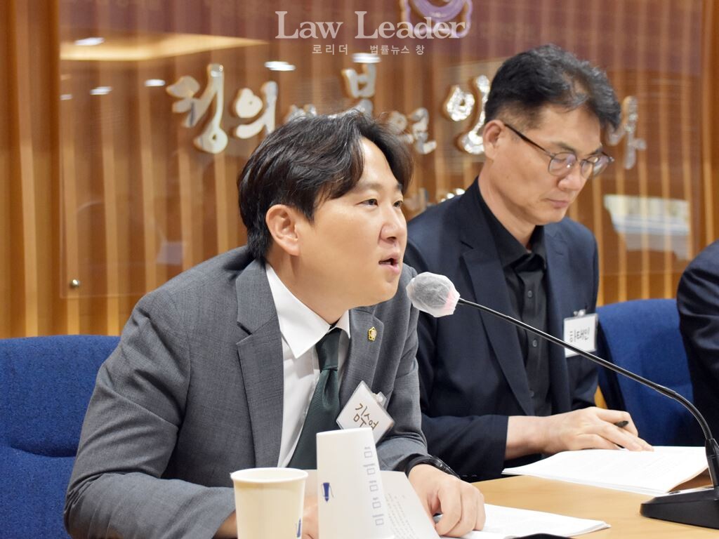 김수영 변호사(서울지방변호사회 인권위원)