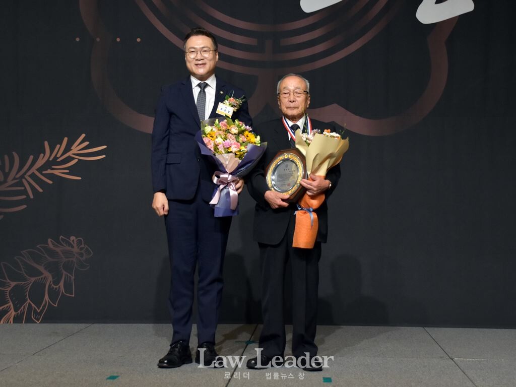 조순열 서울지방변호사회장, 천기흥 변호사