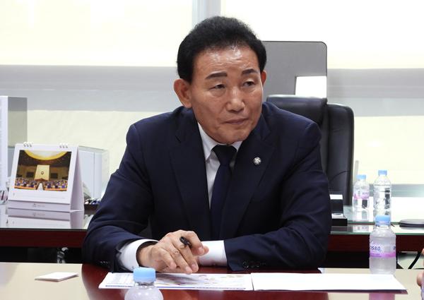 사진: 박용갑 의원 페이스북