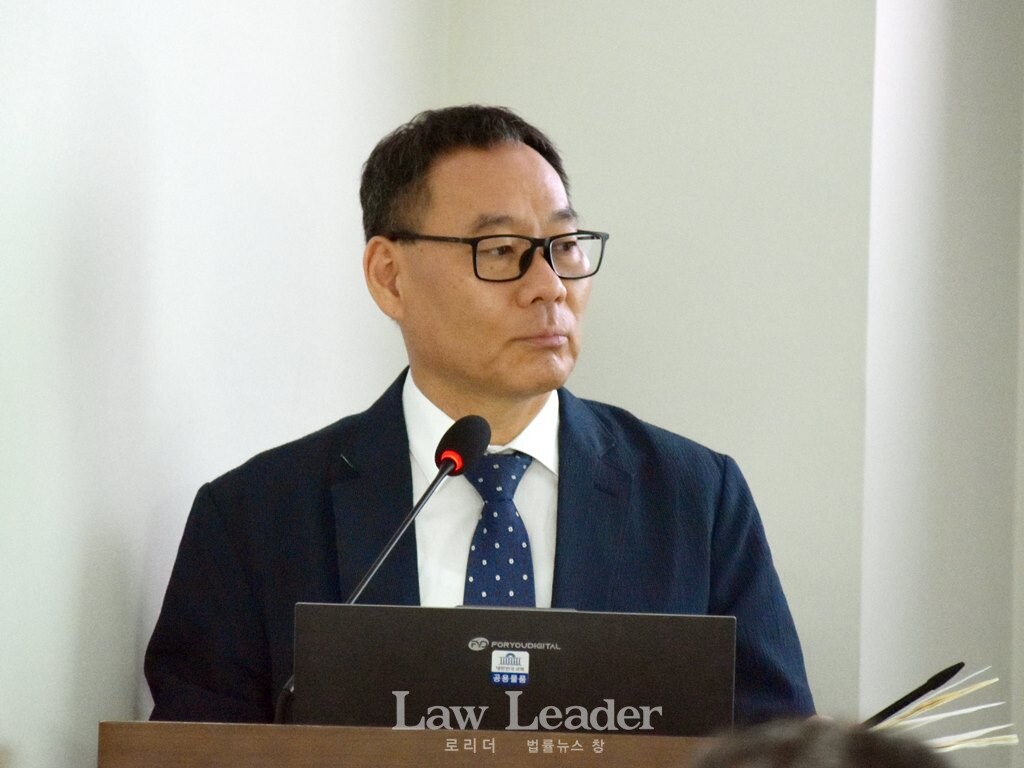 전성인 전 홍익대 경제학부 교수