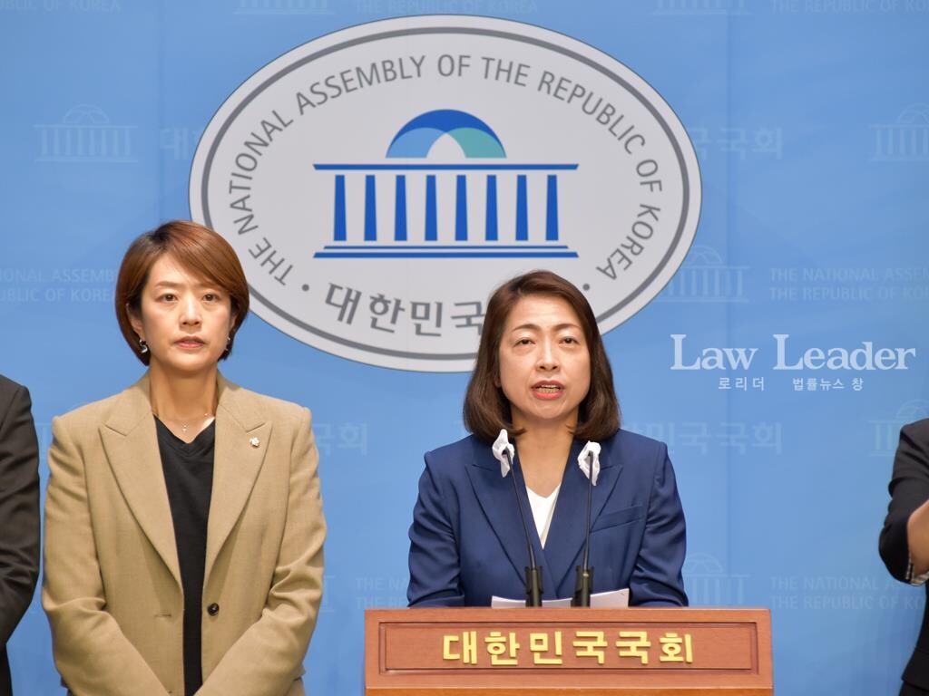 황정아 더불어민주당 국회의원