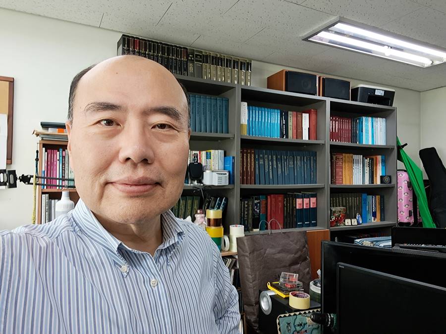 정완 경희대학교 법학전문대학원(로스쿨, 법전원) 교수