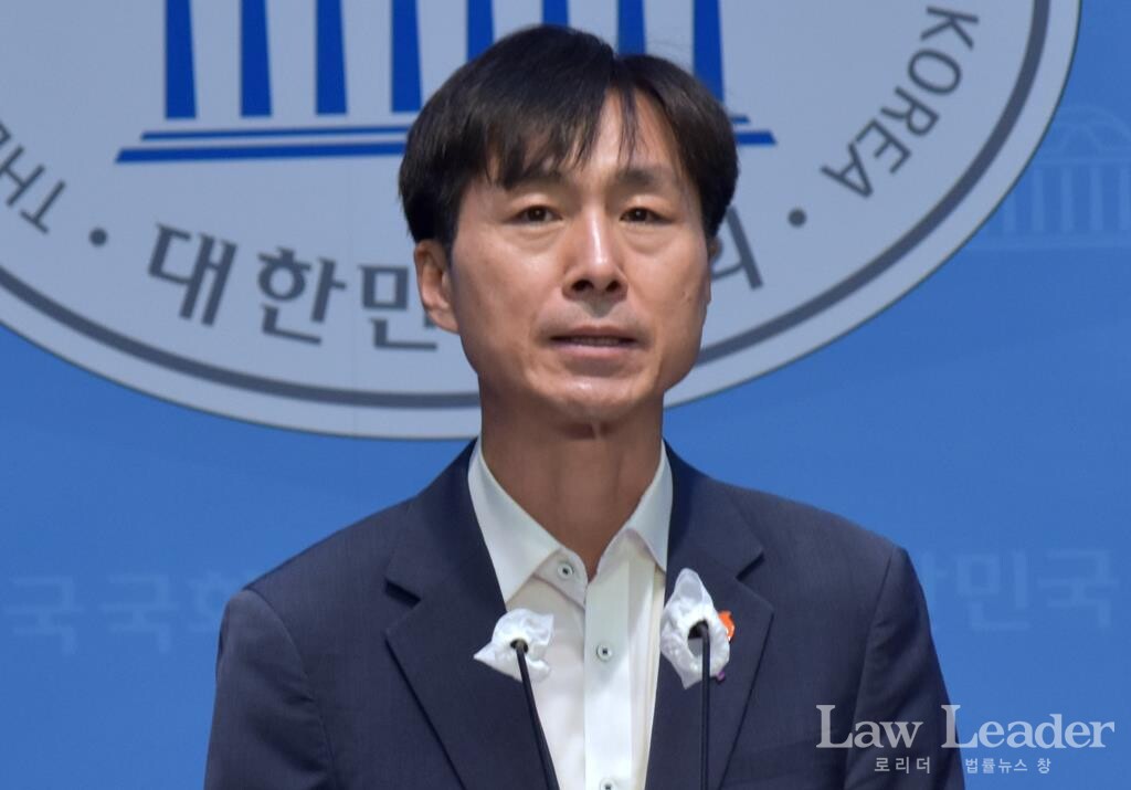 사회민주당 대표 한창민 국회의원