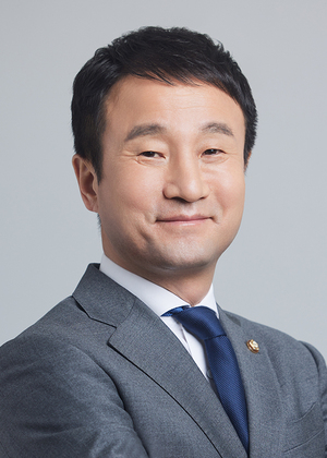 한병도 "보이스<b>피싱</b> 악용돼 정지된 상호금융권 계좌, 무려 7만건 "